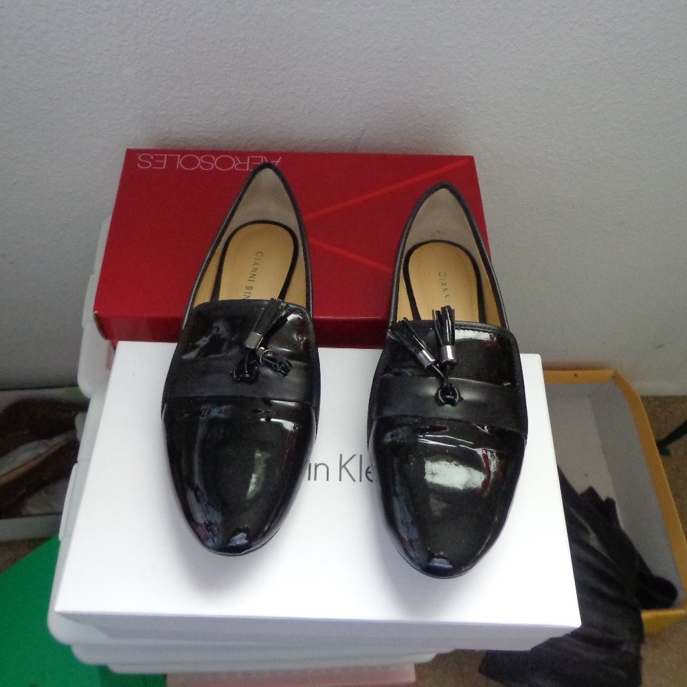 Dress flats
